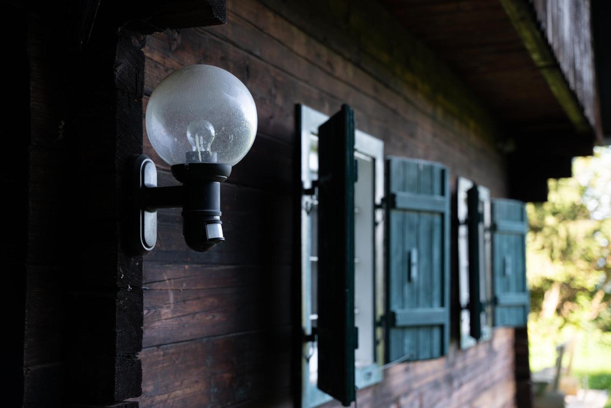 Gregor'S Ferienhaus Im Wald Edelschrott エクステリア 写真