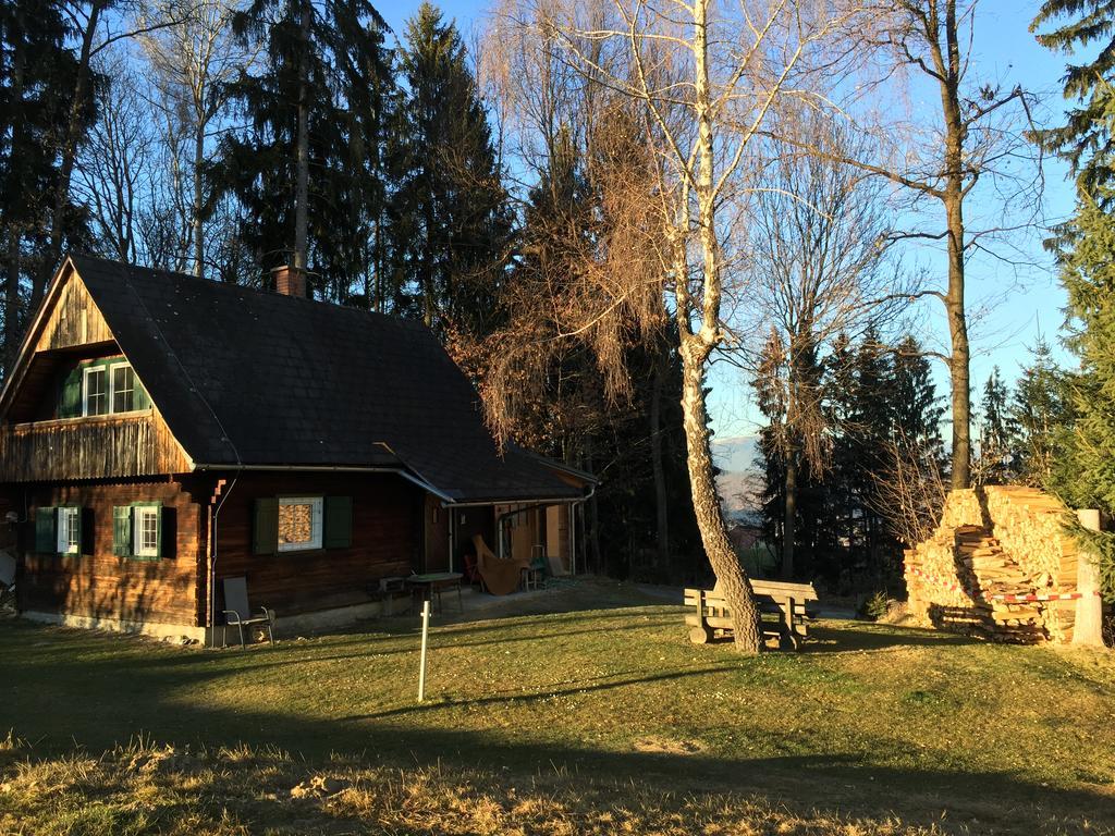 Gregor'S Ferienhaus Im Wald Edelschrott エクステリア 写真